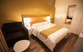 Hostel Elior  2*